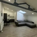 Moderns Loft-Apartment Stilvoll Und Zeitlos